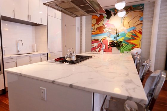 real-housewives-of-new-york-season-7-bethenny-apartment-07